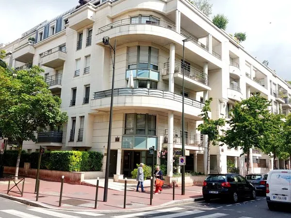 Parking/box 12 m² Levallois-Perret 