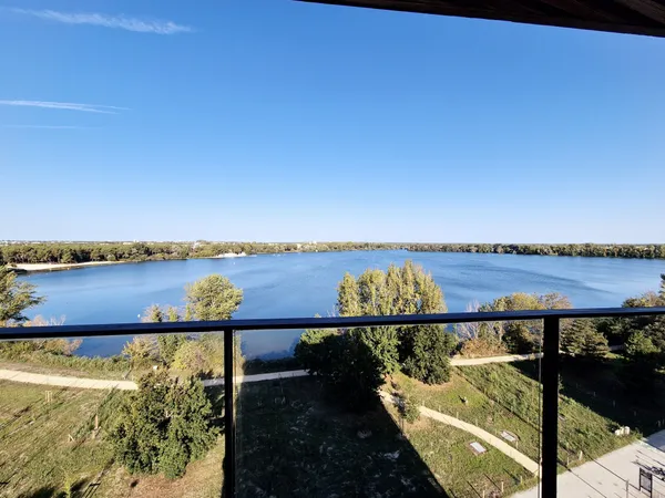 T5 D'EXCEPTION AVEC VUE PANORAMIQUE SUR LE LAC DE BORDEAUX 