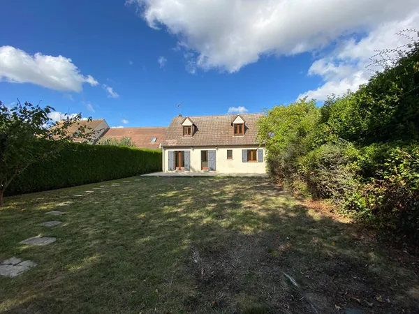 Maison 6 pièces 106 m² 