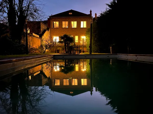 DIJON Wilson-Allées du Parc, belle maison de caractère avec jard 
