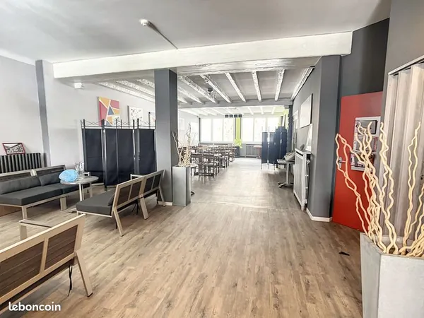 Fonds de commerce hôtel 984 m² 