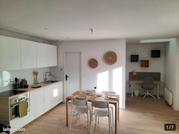 Appartement 2 pièces de 45 m² VILLEURBANNE 