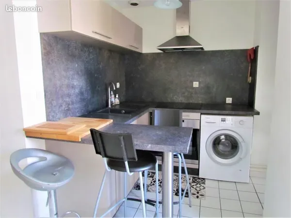 Appartement 1 pièce 28 m² 