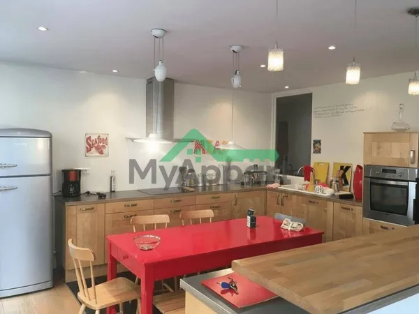Appartement 4 pièces 111 m² 
