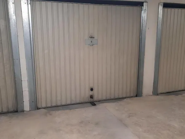 Parking 14 m² 