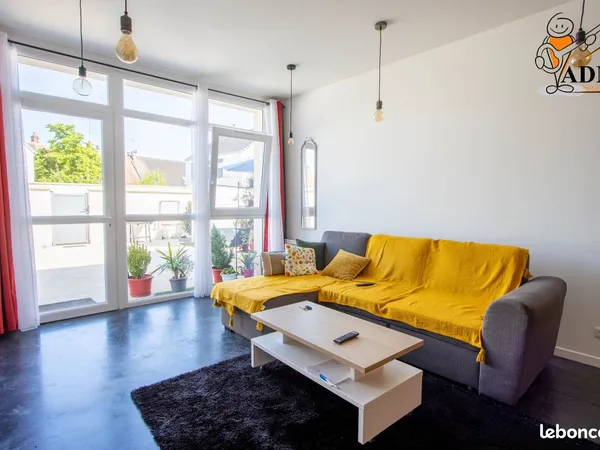 Loft 2 pièces 51 m² 
