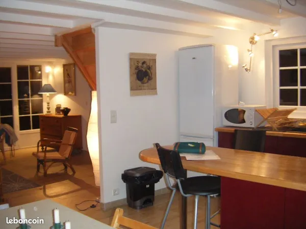 Chambre disponible dans colocation meublé Angoulême - Madeleine 