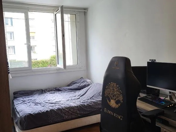 Chambre colocation - 13m2 - 640 