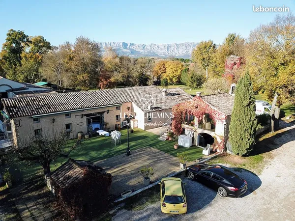 Appartement 20 pièces 800 m² 