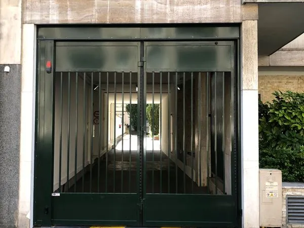 Parking sécurisé - Rue Van Loo - Paris 16ème 