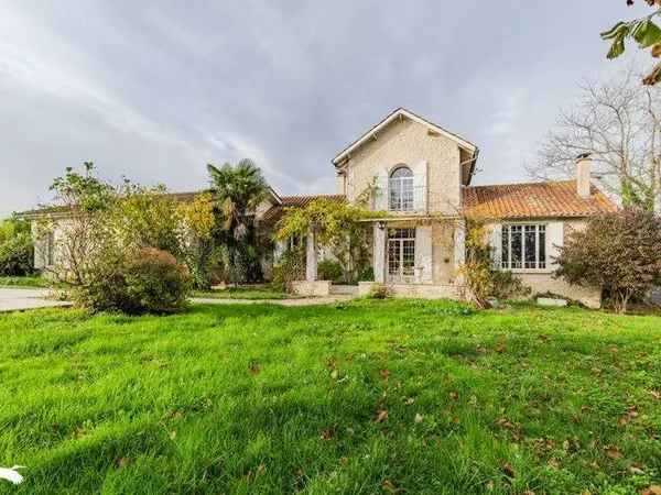 Maison 4 pièces 175 m² 