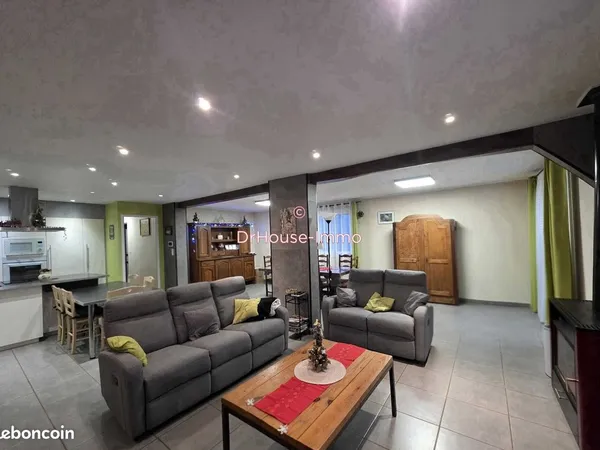 Maison 6 pièces 149 m² 