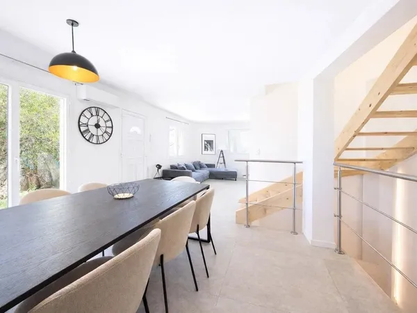 Maison de luxe 4 pièces 90 m² 
