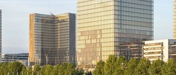Boutique 140 m² 
