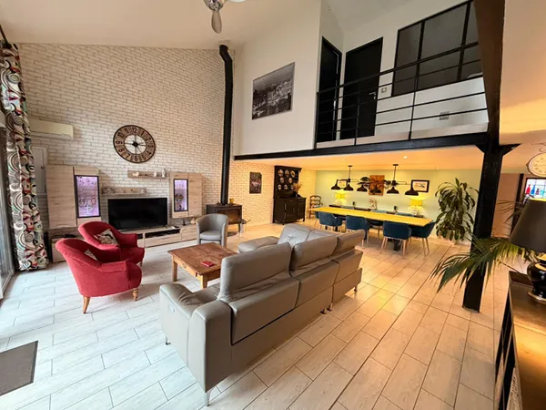 LOFT D'EXCEPTION + MAISON INDEPENDNATE 50 M² 