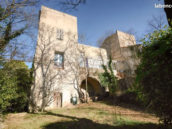 Maison en pierre 5 pieces 122 m² Bedarieux 
