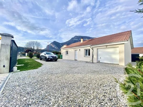 Maison 3 pièces 74 m² 