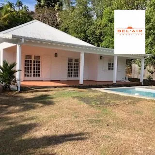LE FRANCOIS : VILLA F5 