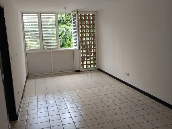 Appartement T2 à louer à Cayenne 