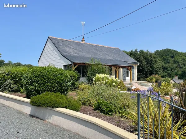 Maison 150m² hab avec 7hect , garage +atelier et dépendances 