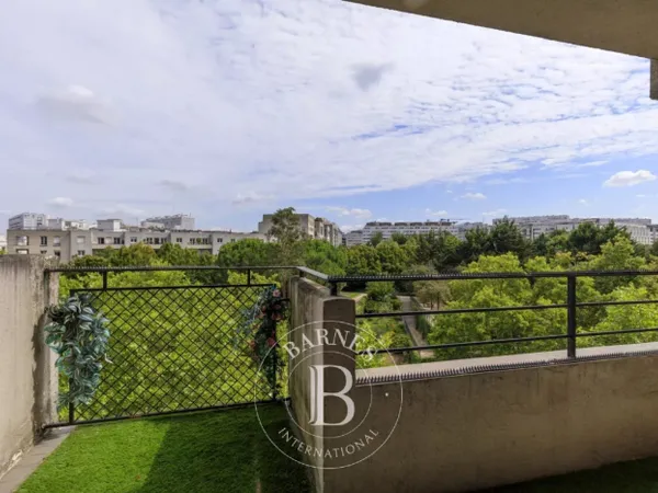 Daumesnil - Appartement trois pièces - Etage élevé et vue sur ja 
