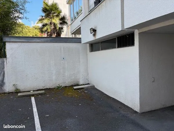 Parking Bordeaux 