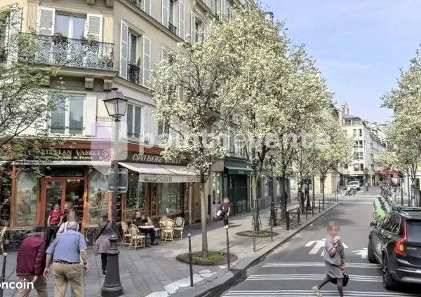 Commerce habillement/textile 24 m² 