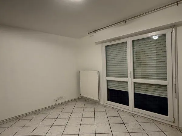 Charmant studio rénové de 30 m² - Quartier ARTEM / Rectorat 