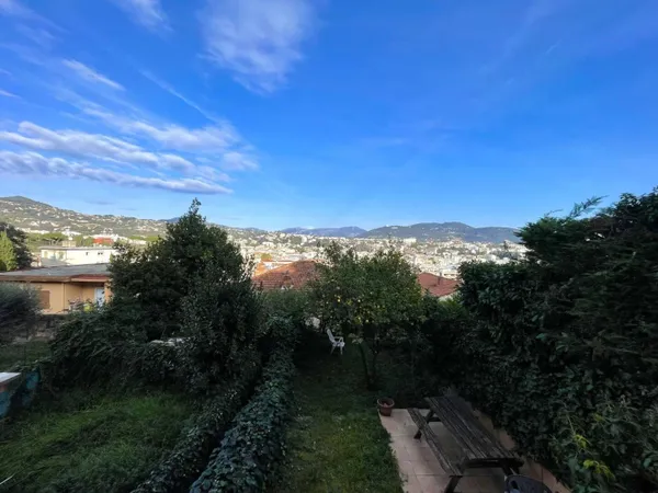 Appartement 1 pièce 16 m² 