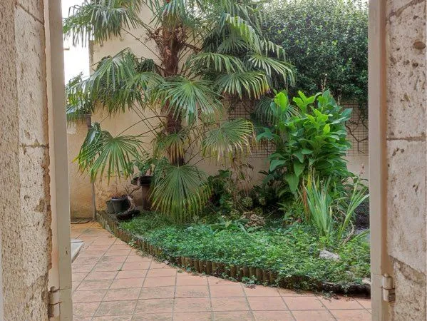 Agen centre T4 avec jardin 