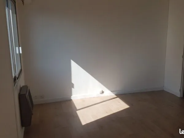 Studio 1 pièce 34 m² 