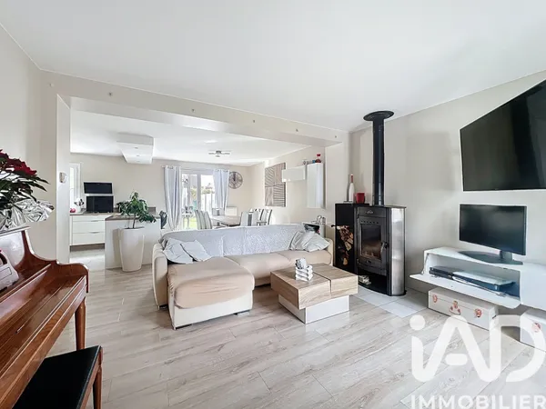 Maison 6 pièces 104 m² 