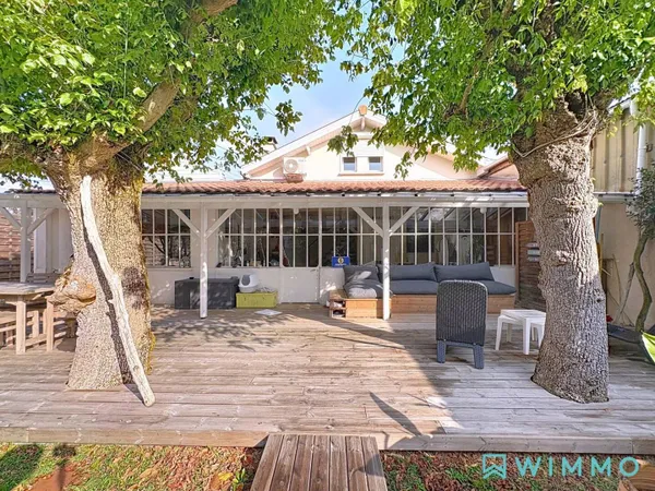 Maison de plain-pied 5 pièces 111 m² 