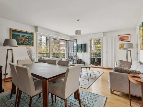 Boulogne-Jean-Jaurès - Appartement familial avec extérieur 