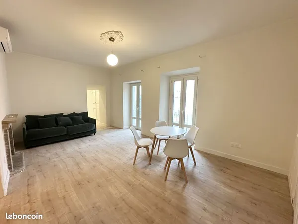 Appartement 3 pièces 82 m² 