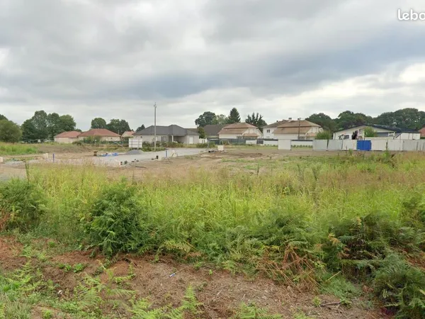 Terrain 650 m² Pardies 