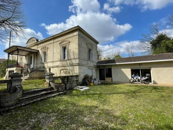 Bureaux 480 m² 