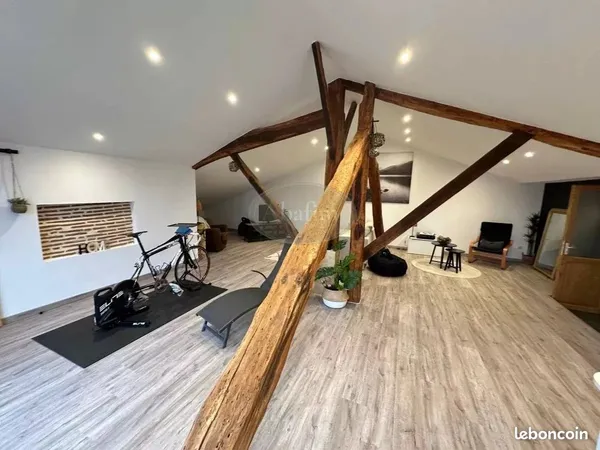 Appartement 8 pièces 250 m² 