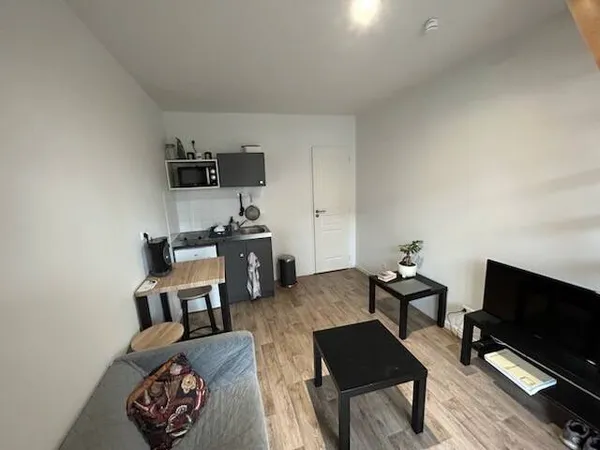 Appartement 1 pièce 17 m² 