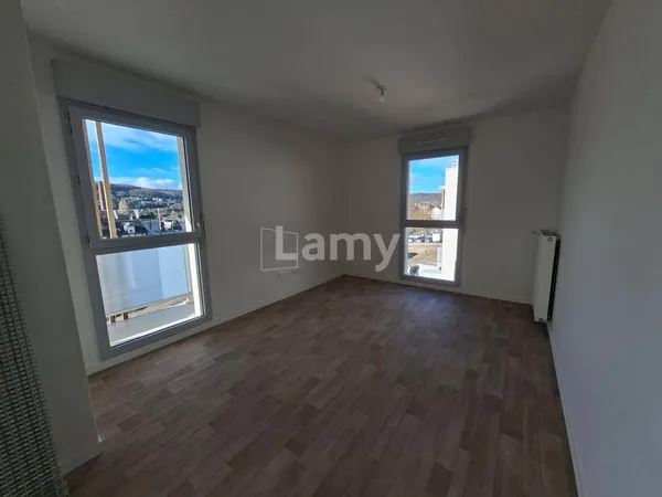Appartement 3 pièces 59 m² 