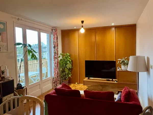 A LOUER APPARTEMENT T2 A BORDEAUX CAUDERAN 