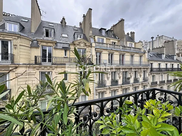 PARIS 17 - TERNES PONCELET - 5 pièces de 102.4m2 