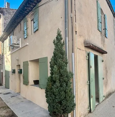 Saint rémy de provence - immeuble 87 m2 - 3 lots 