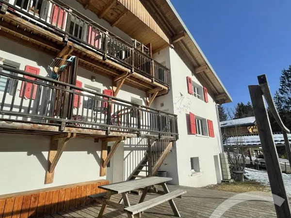 Appartement 4 pièces 99 m² 