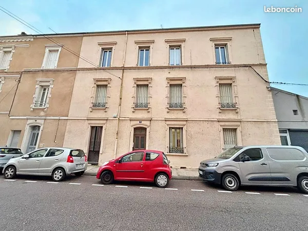 Immeuble 11 pièces 227 m² 