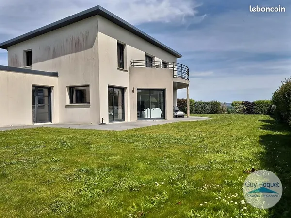 Maison 8 pièces 176 m² 