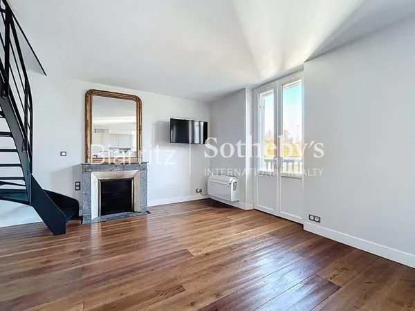 SAINT-JEAN-DE-LUZ - Appartement à deux pas du centre et de la plage 
