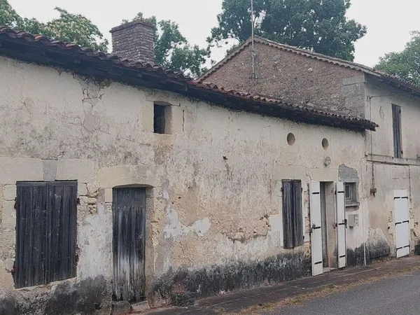 Maison 5 pièces 380 m² 