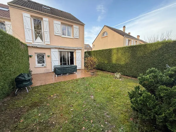 Maison 5 pièces 105 m² 