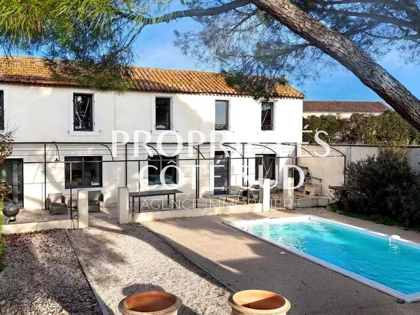 Maison 5 pièces 160 m² 